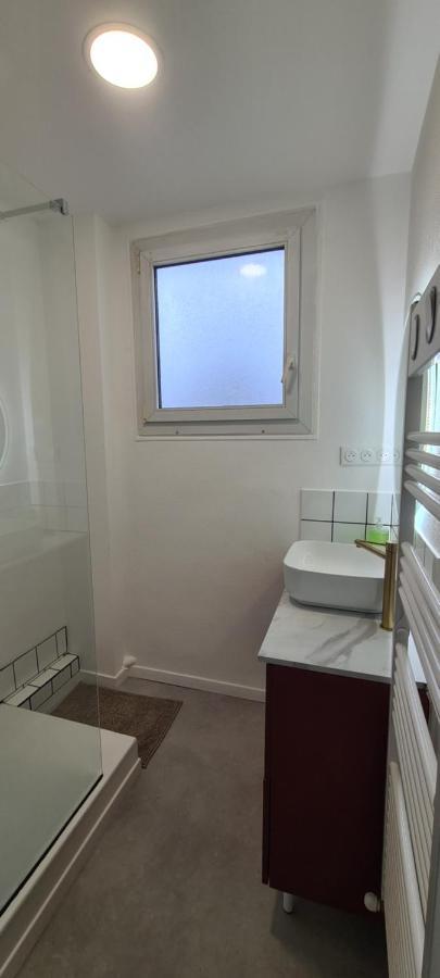 Private Room In Shared Apartment III Beauvais Kültér fotó